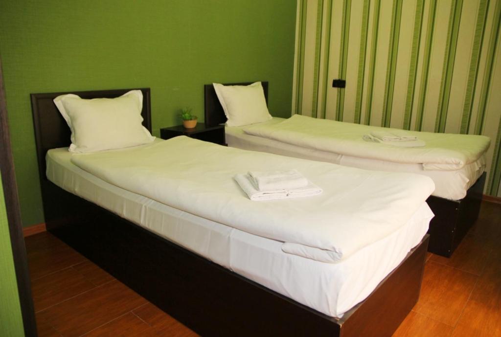 Hotel Richard Tbilisi Bagian luar foto